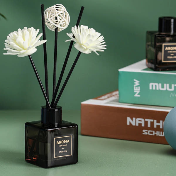 Luméa's Flower Diffuser